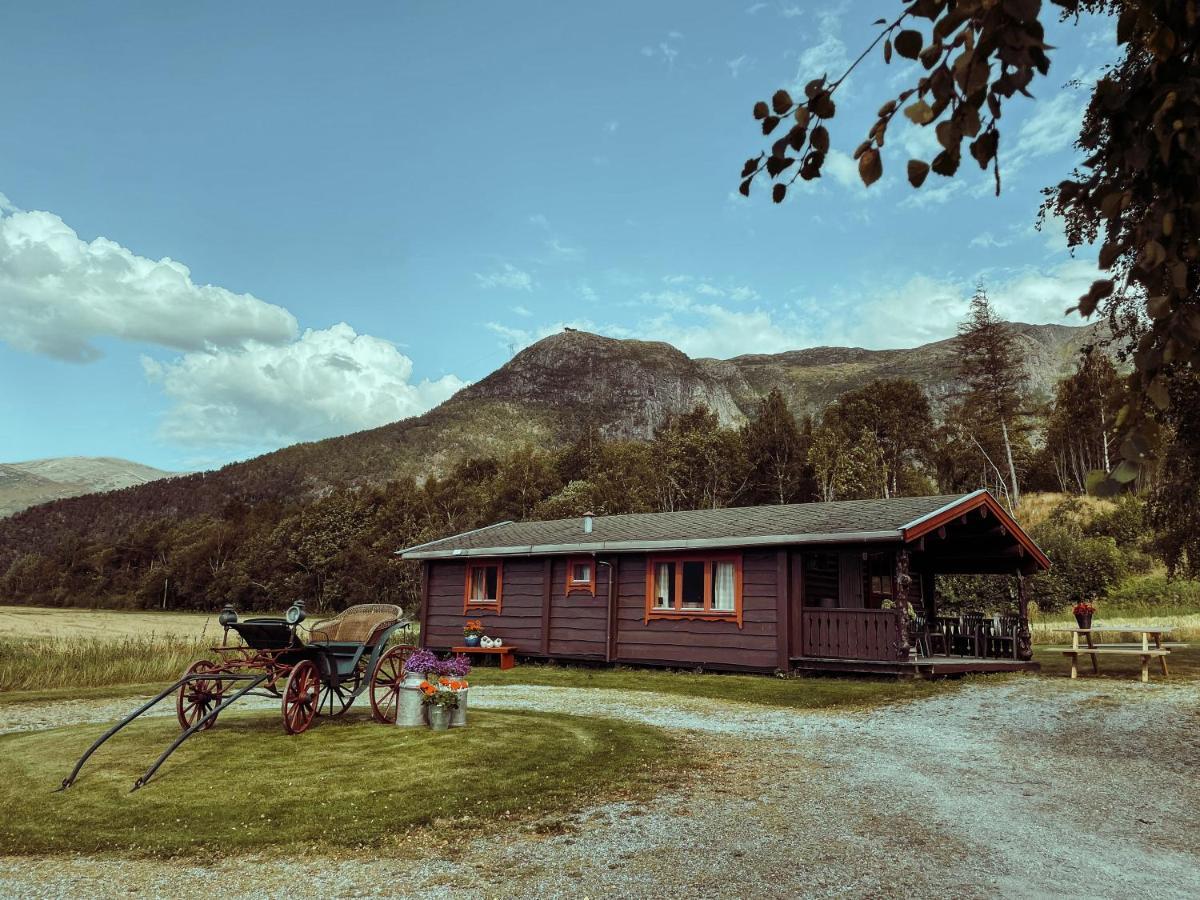 Andalsnes Hytteutleie Ngoại thất bức ảnh