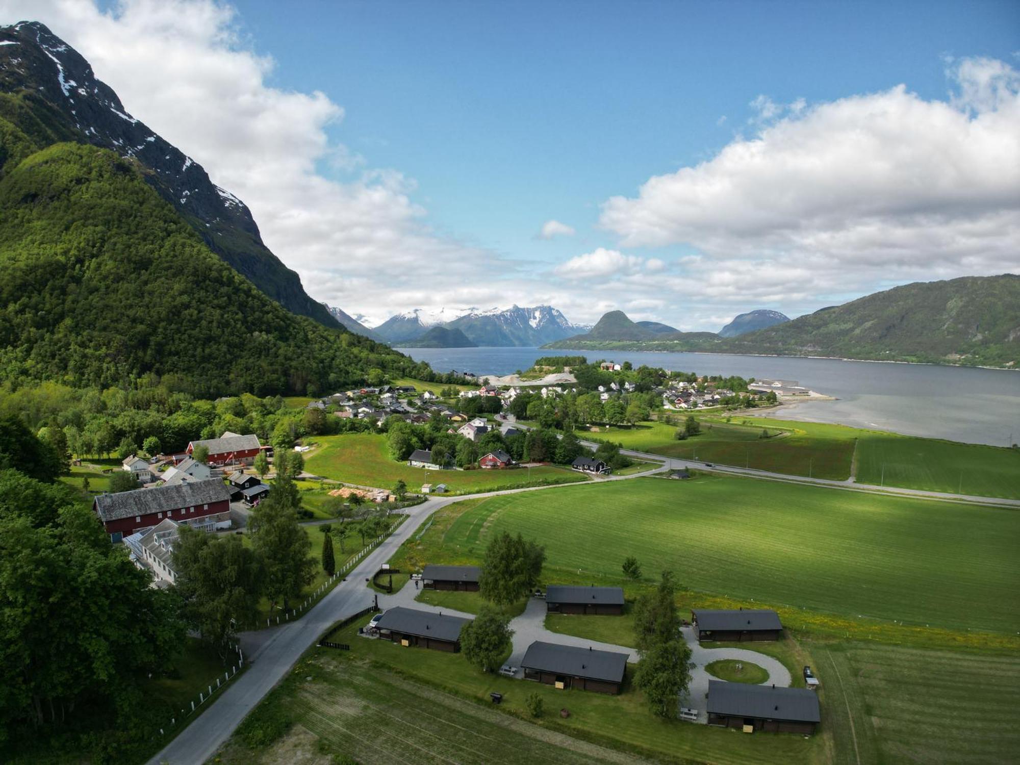 Andalsnes Hytteutleie Ngoại thất bức ảnh